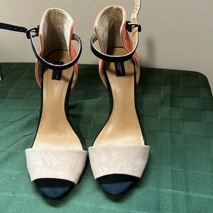 Zara size 38 color-block open toe/closed back heels